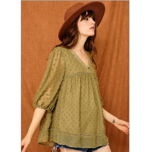 Luxury Swiss Dot Puff Sleeve Top - Picture 3 of 7